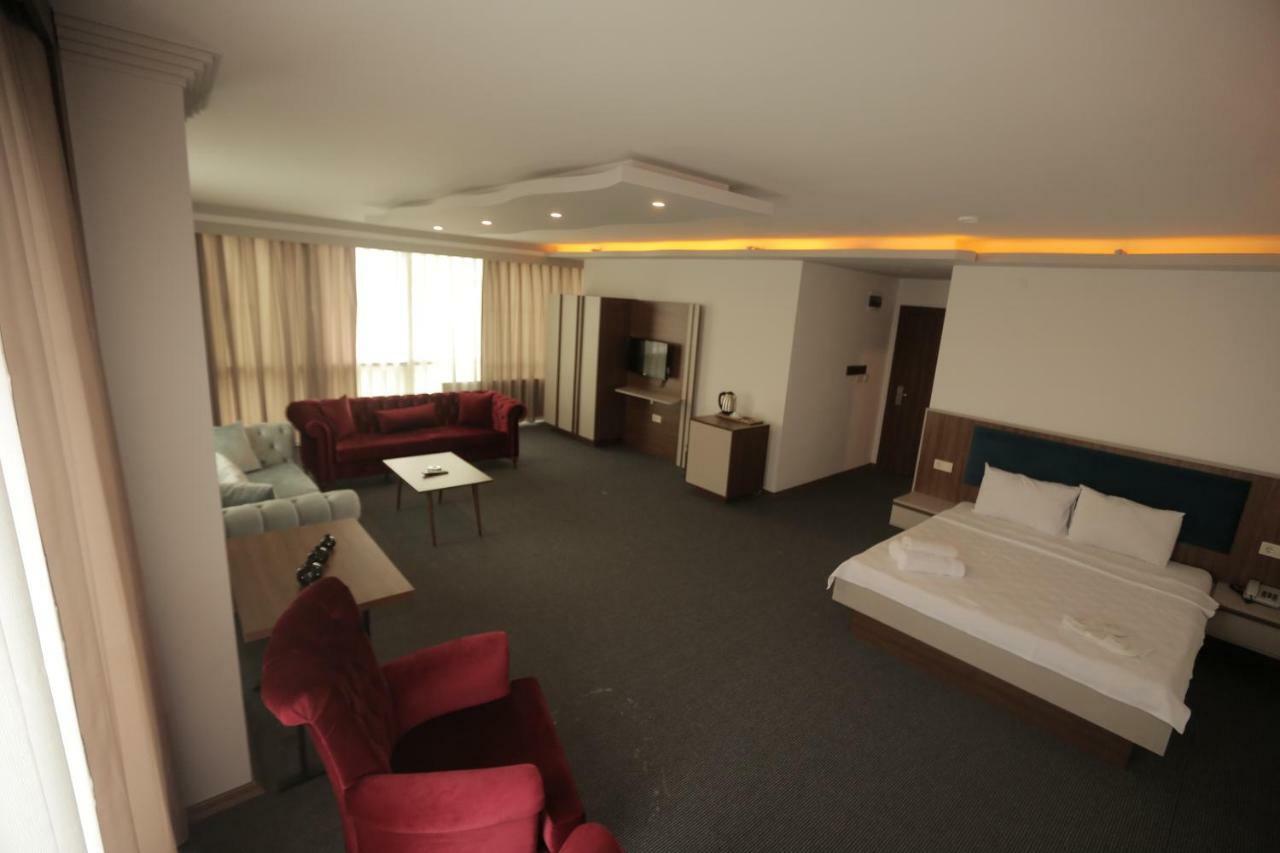 Tevetoglu Hotel Istanbul Exterior photo